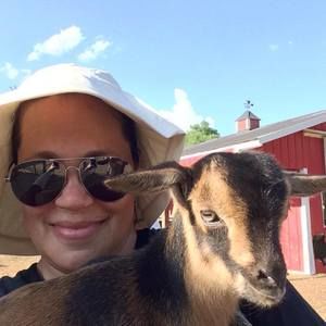 Meet your Posher, Erika